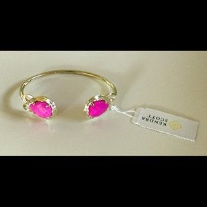 NWT Kendra Scott bracelet